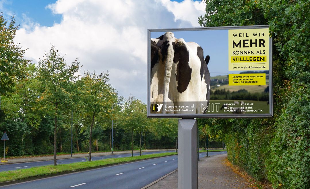 Citylightplakat zur Kampagne "mehrkönnen.de" des Bauernverbands Sachsen-Anhalt.